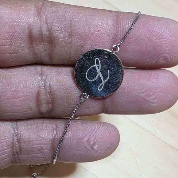 ATI Sterling Silver 925 Letter "L" Engraved Disc Bolo Slide Bracelet Adjustable - Picture 2 of 5